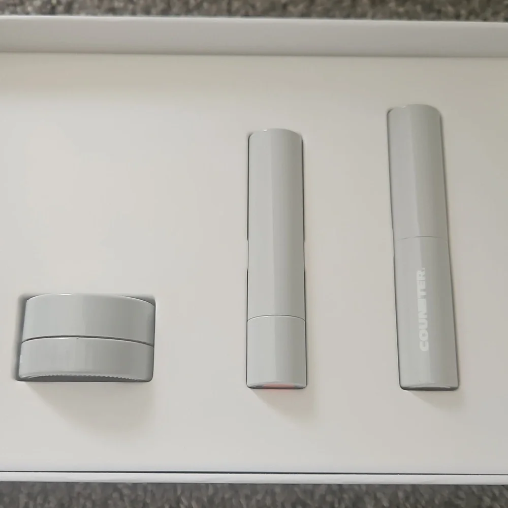 Counter Lip Service Trio Gift Set: Lip Scrub, Hyaluronic Balm, Lipstick – NIB - Picture 4 of 5